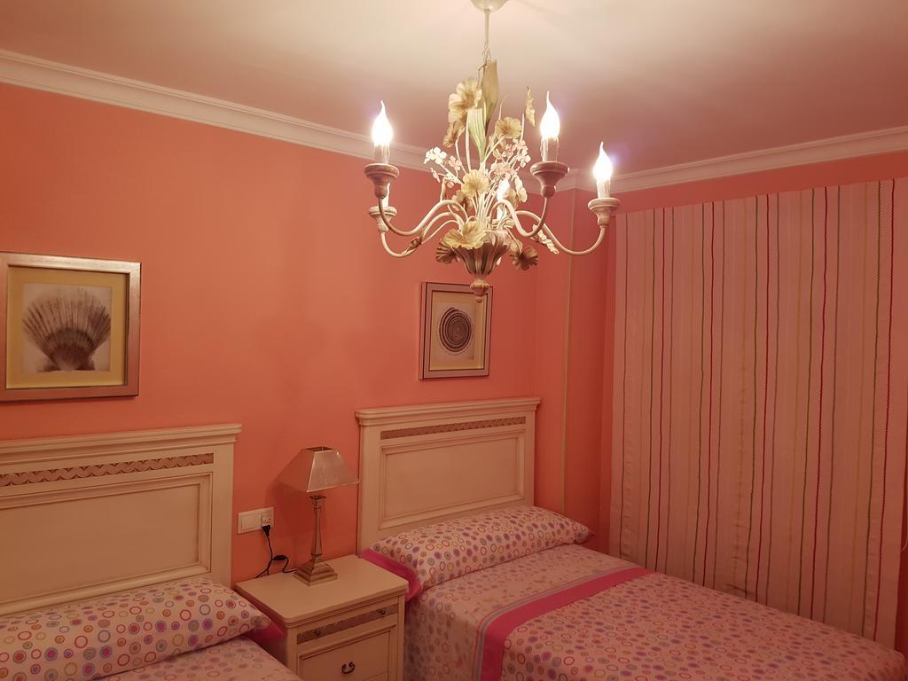 Brisas Cayetano Apartment Cadiz Bagian luar foto