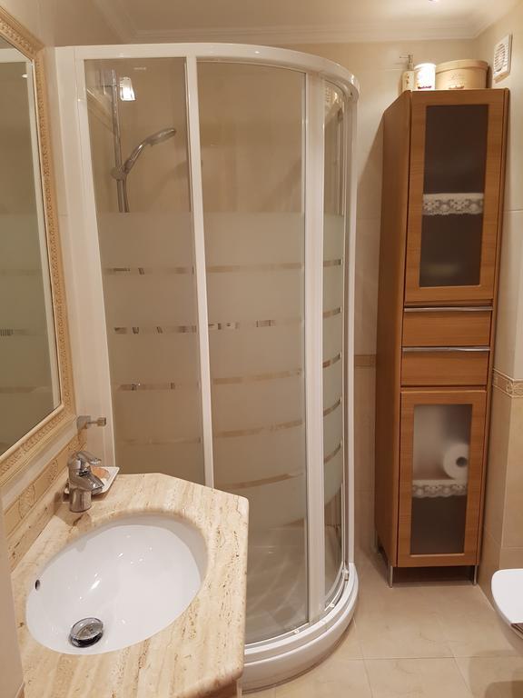 Brisas Cayetano Apartment Cadiz Bagian luar foto